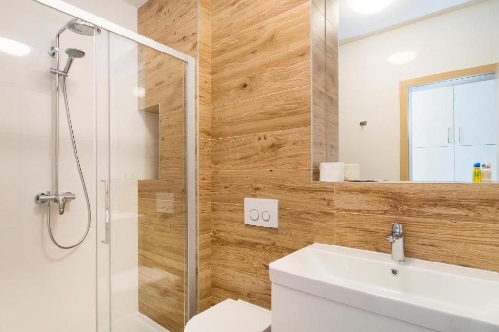פודסטראנה Bed & Breakfast Pino מראה חיצוני תמונה